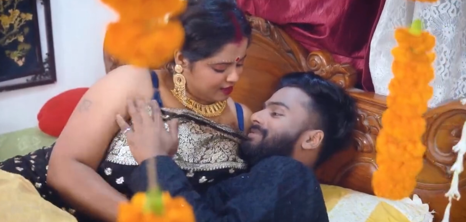 Biggest Indian Boobs Horny Bhabhi Fucked by all Boys at her wedding Night